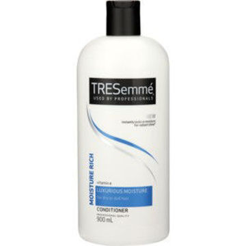 Tresemme Cond Moist Rich V1 1 x 900Ml